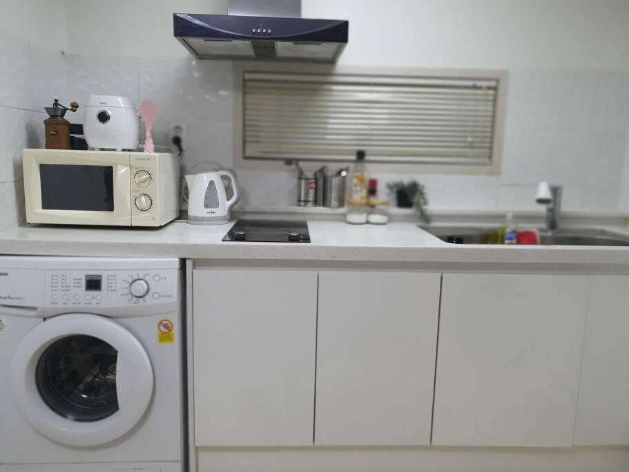 Apartment Arex Hongik Univ Unit 201 Seoul